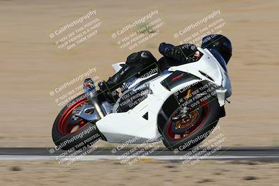 media/Oct-06-2024-Race Pace (Sun) [[d7d39ec7ad]]/9-Bowl Exit (940am)/